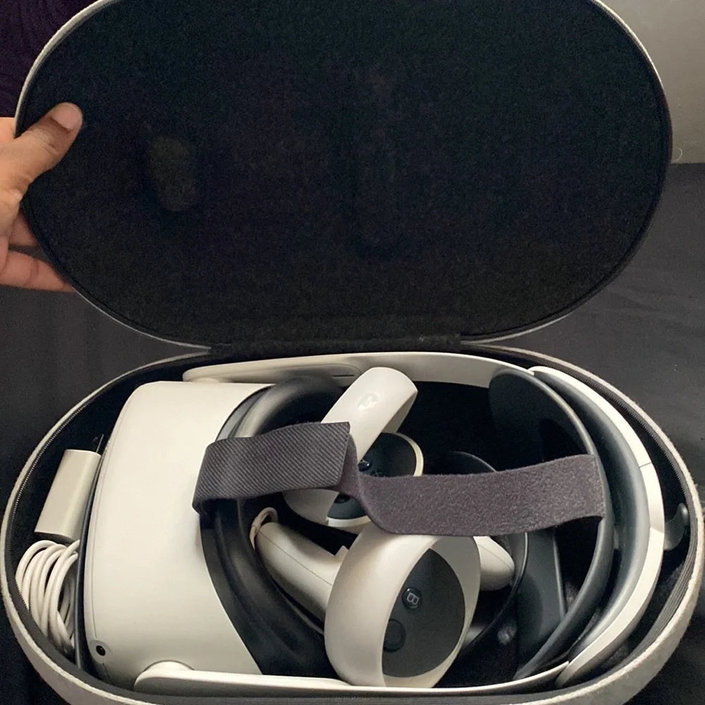Oculus Meta Quest 2 128GB/OculusQuest 2 Carrying Case/Oculus Quest 2 Elite Strap